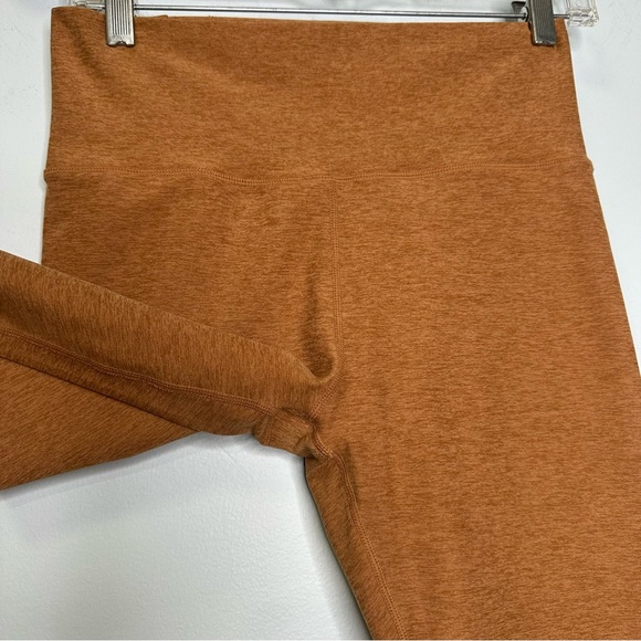 Vuori Women’s Clean Elevation Dreamknit Leggings In Hazelnut Heather Size M - Picture 9 of 13